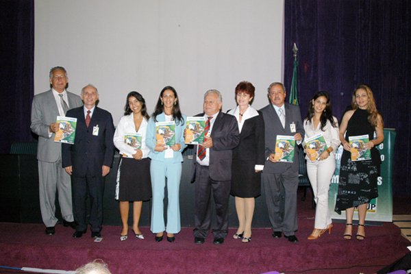Lançamento da Revista Histórica - Municipios em Ação ANAMUP e AMUSUH