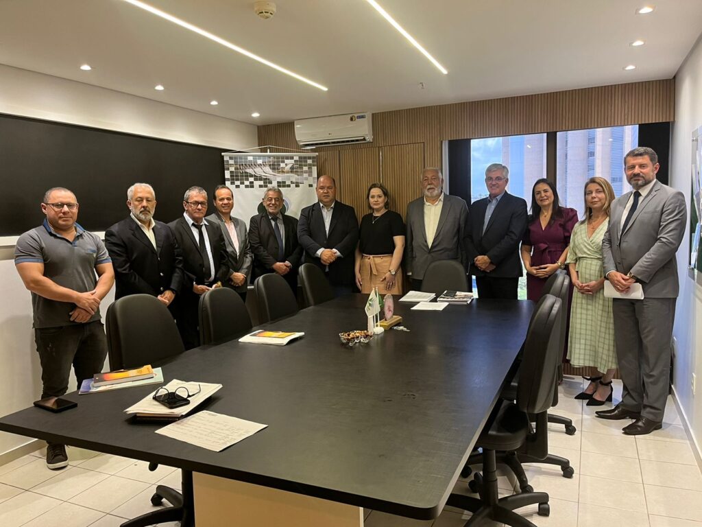 Reunião da ABRAMT na sede da AMUSUH 4