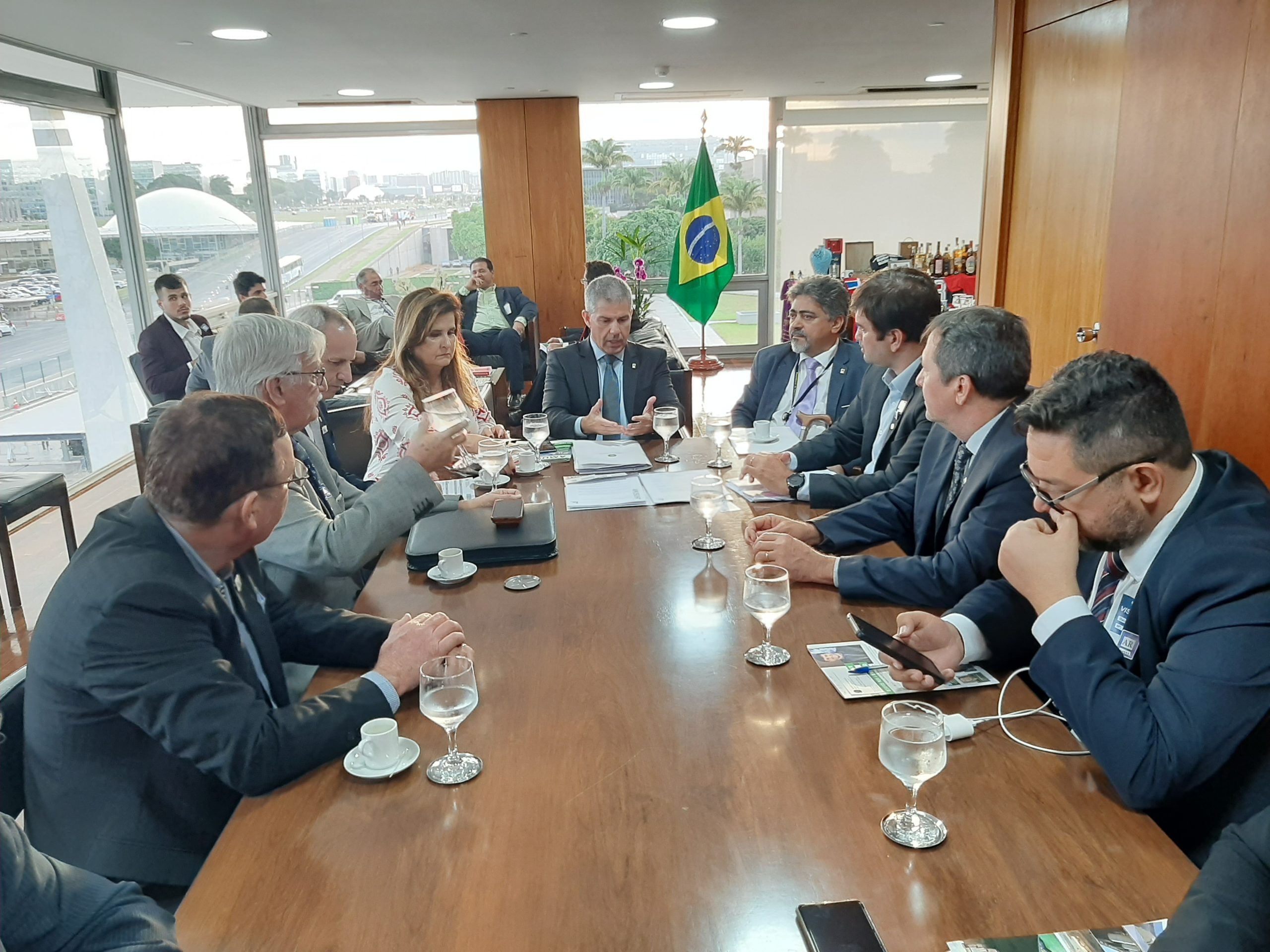A AMUSUH é recebida na Presidência da República pelo Secretário Ceciliano 4
