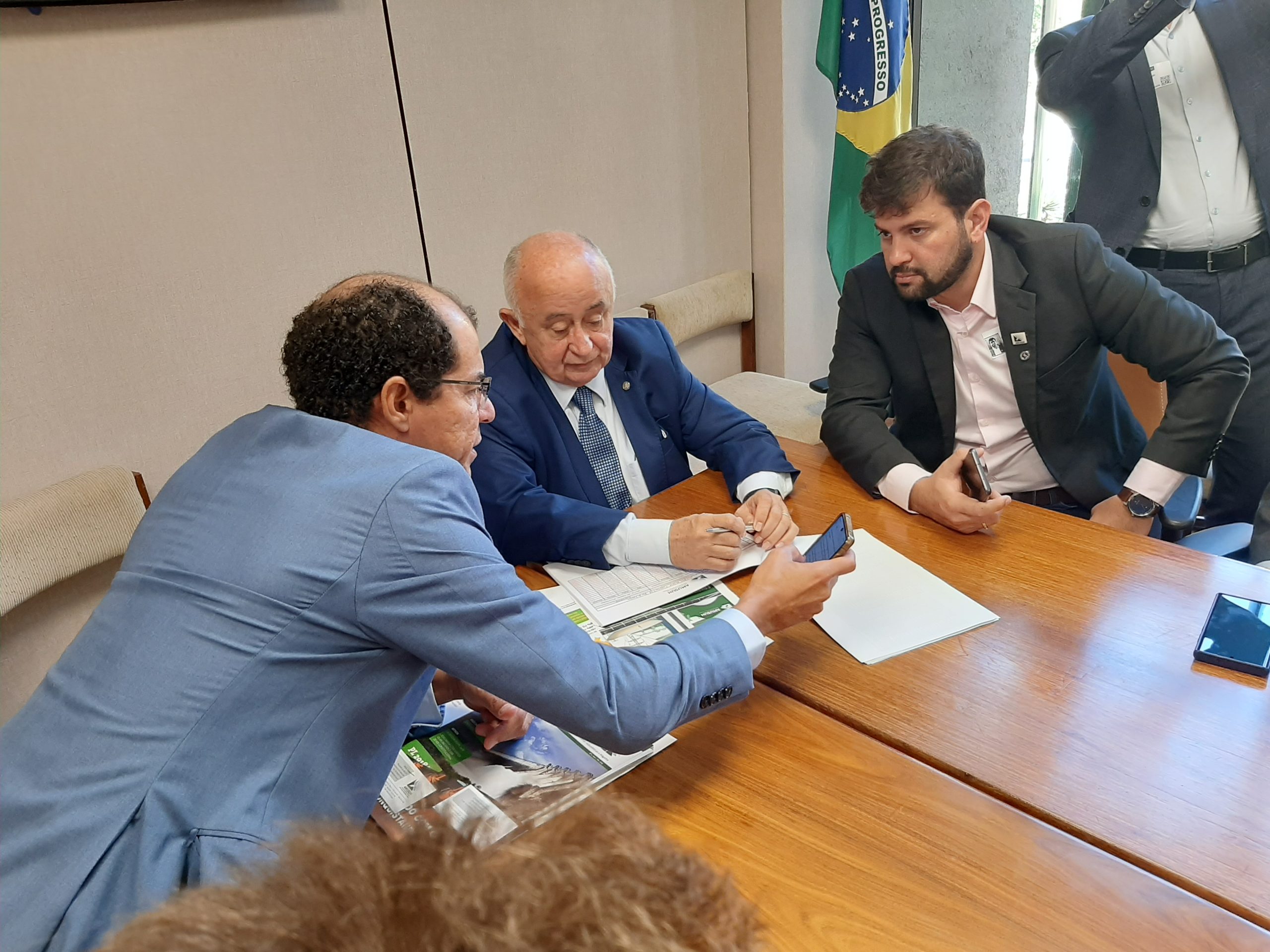 AMUSUH sugere emenda à PEC 45 para evitar perdas municipais com a Reforma Tributária 10