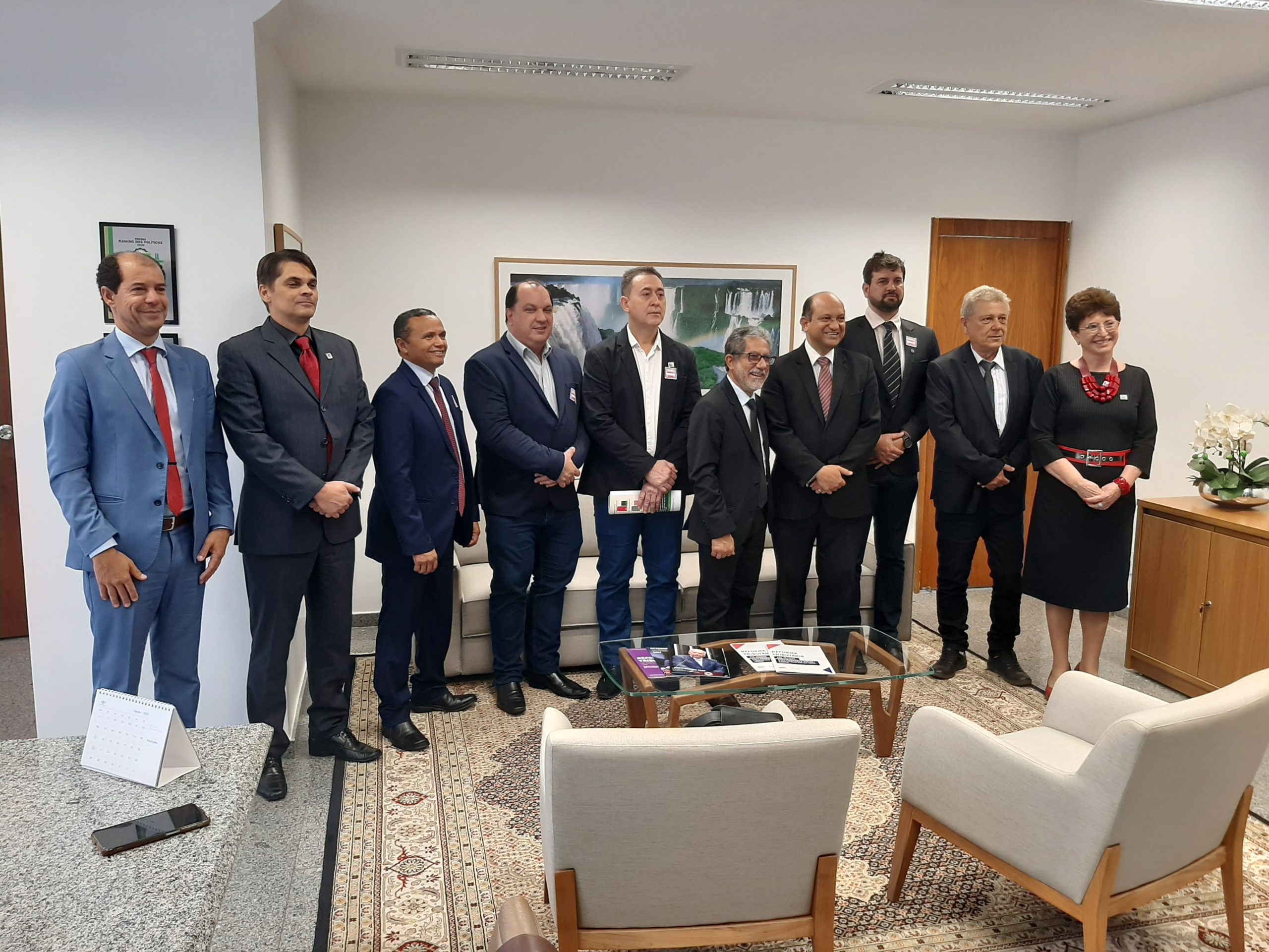 AMUSUH dá continuidade às audiências no Senado sobre a Reforma Tributária 3