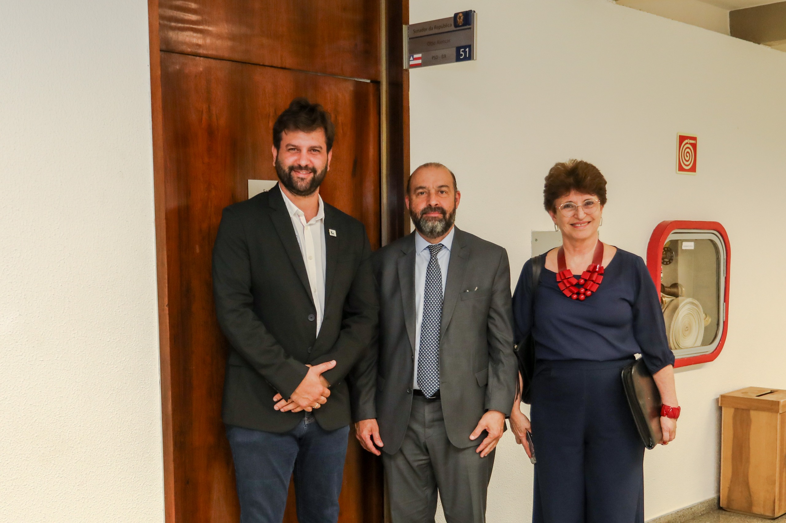 AMUSUH renova reuniões com membros da CCJ no Senado e busca o apoio da FGV 7