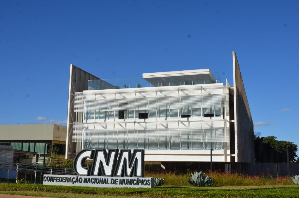 AMUSUH apoia eleições transparentes na CNM 15