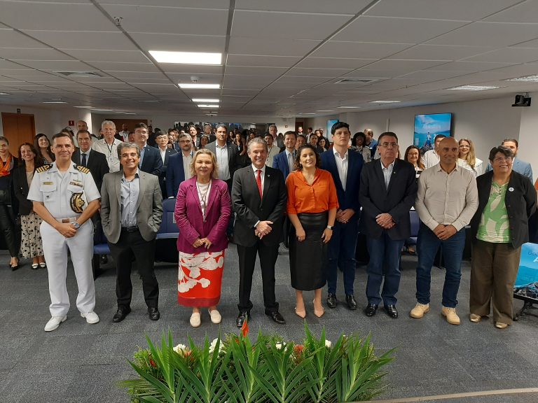 AMUSUH participa de lançamento de Boletim do MPA