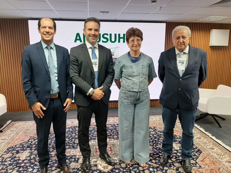 Palestras da AMUSUH esclarecem gestores municipais