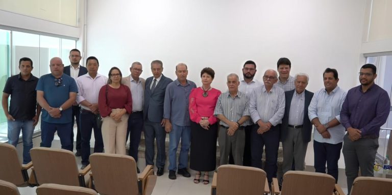 ASMUHIDRO e AMUSUH Debatem Novas Fontes de Receita em Encontro Histórico em Goiás