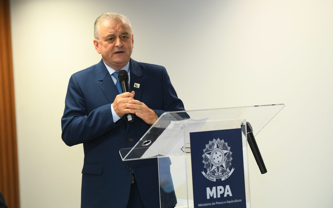 Diretor de Comunicação da AMUSUH anuncia um novo layout para o site da Associação