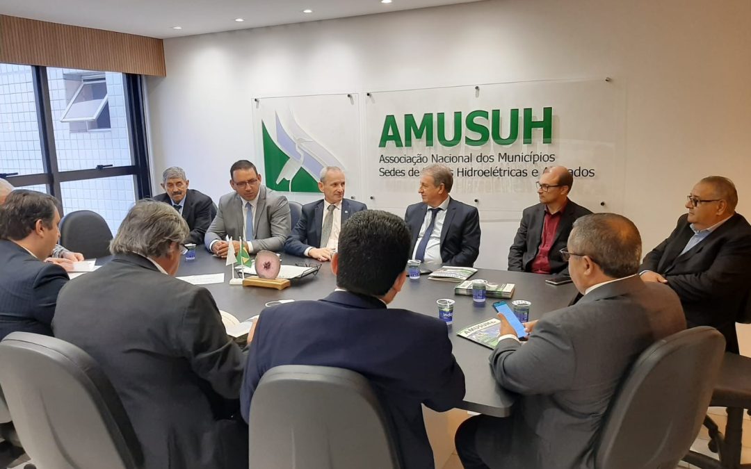 AMUSUH se coloca à disposição para receber as lideranças dos municípios